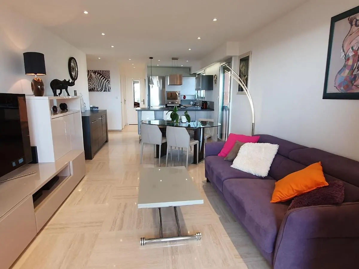 Classy Apartment In Nice With Pool And Private Parking Place Villa