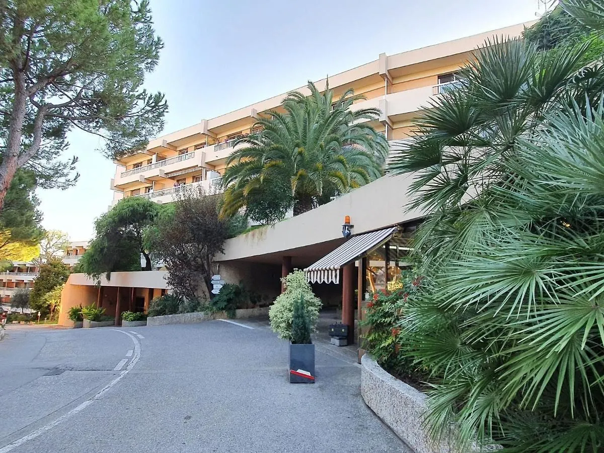 Villa Classy Apartment In Nice With Pool And Private Parking Place